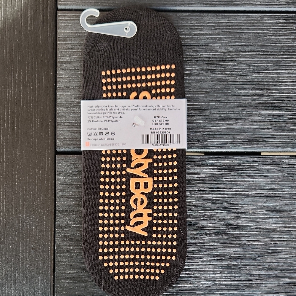 Sweaty Betty Pilates Socks in Black and Orange - Picture 2 of 3